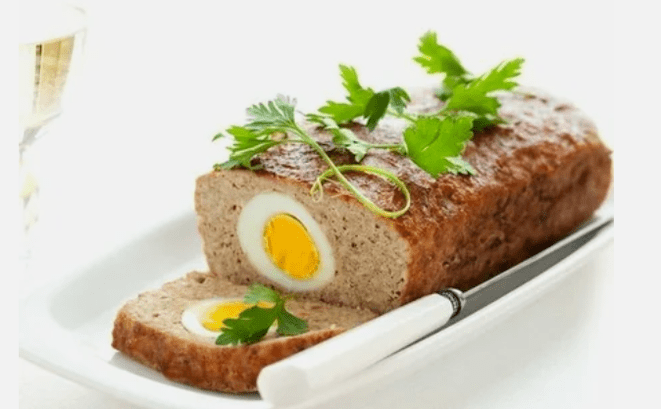 Rollo de carne con un huevo en la dieta Ducan